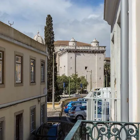 Jeronimos 47 * Lisbon
